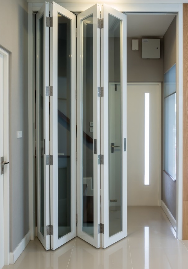 bifold door Moorgate, Liverpool Street, EC2